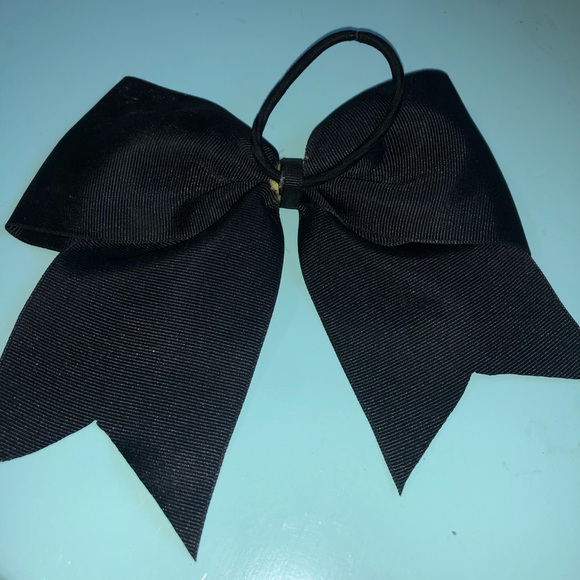 Cheer bow - Picture 2 of 2